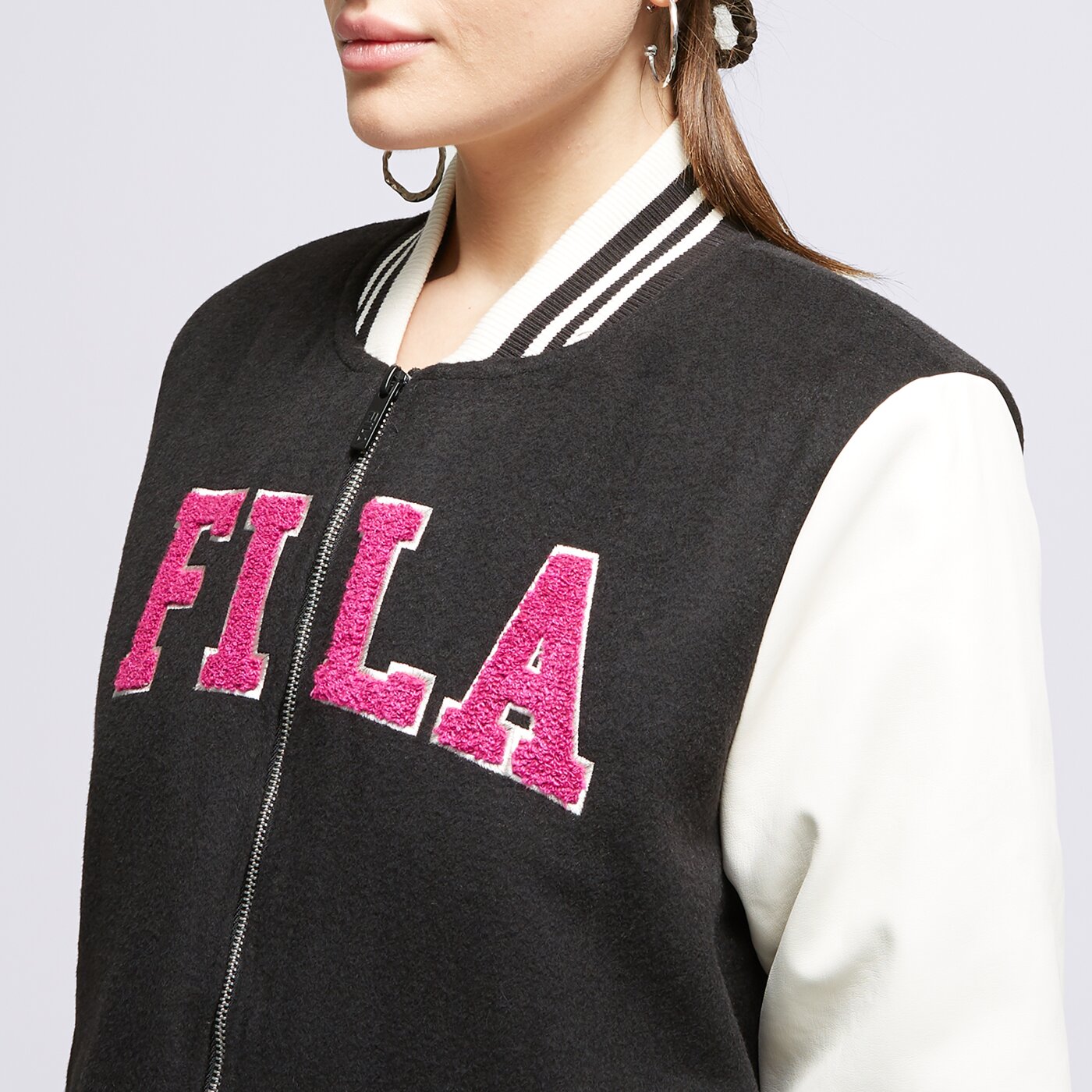 Kurtka przejściowa damska FILA KURTKA VRSTY BMBR JKT BK/PK gaiablk kolor czarny