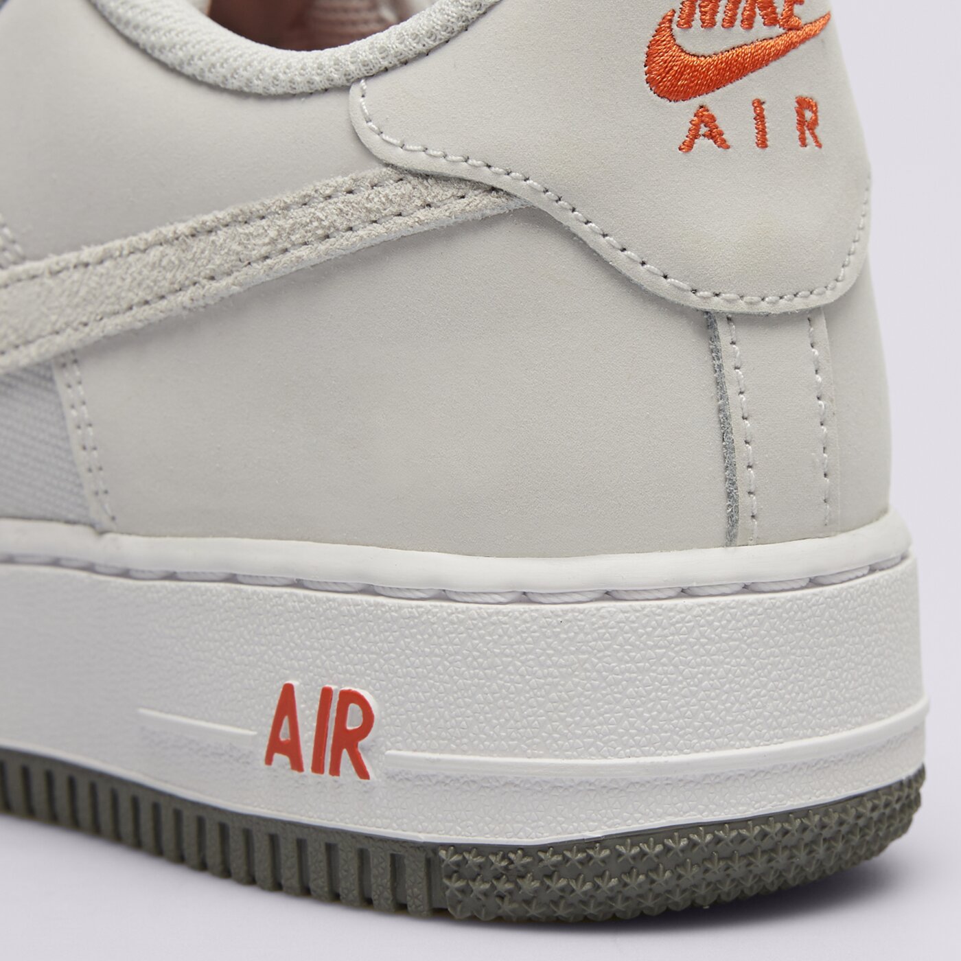 Buty dziecięce NIKE AIR FORCE 1 LV8 2 BG hj4561-001 kolor szary