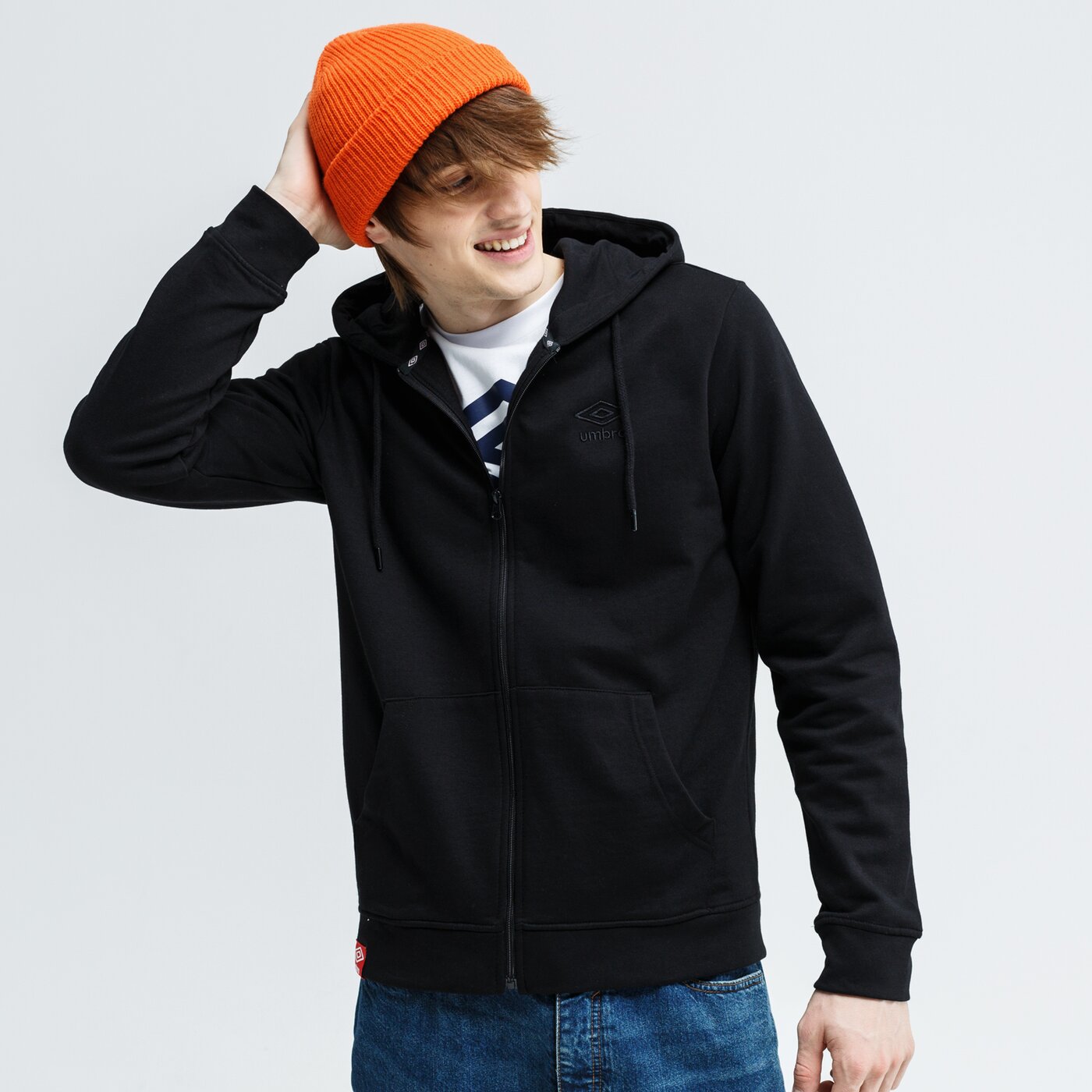 Bluza męska UMBRO BLUZA ROZPINANA Z KAPTUREM NOAM ul320blm24001 kolor czarny