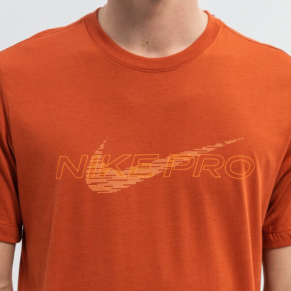 Koszulka męska NIKE T-SHIRT SS M NK DF DB NK PRO dd6883-825 kolor pomarańczowy
