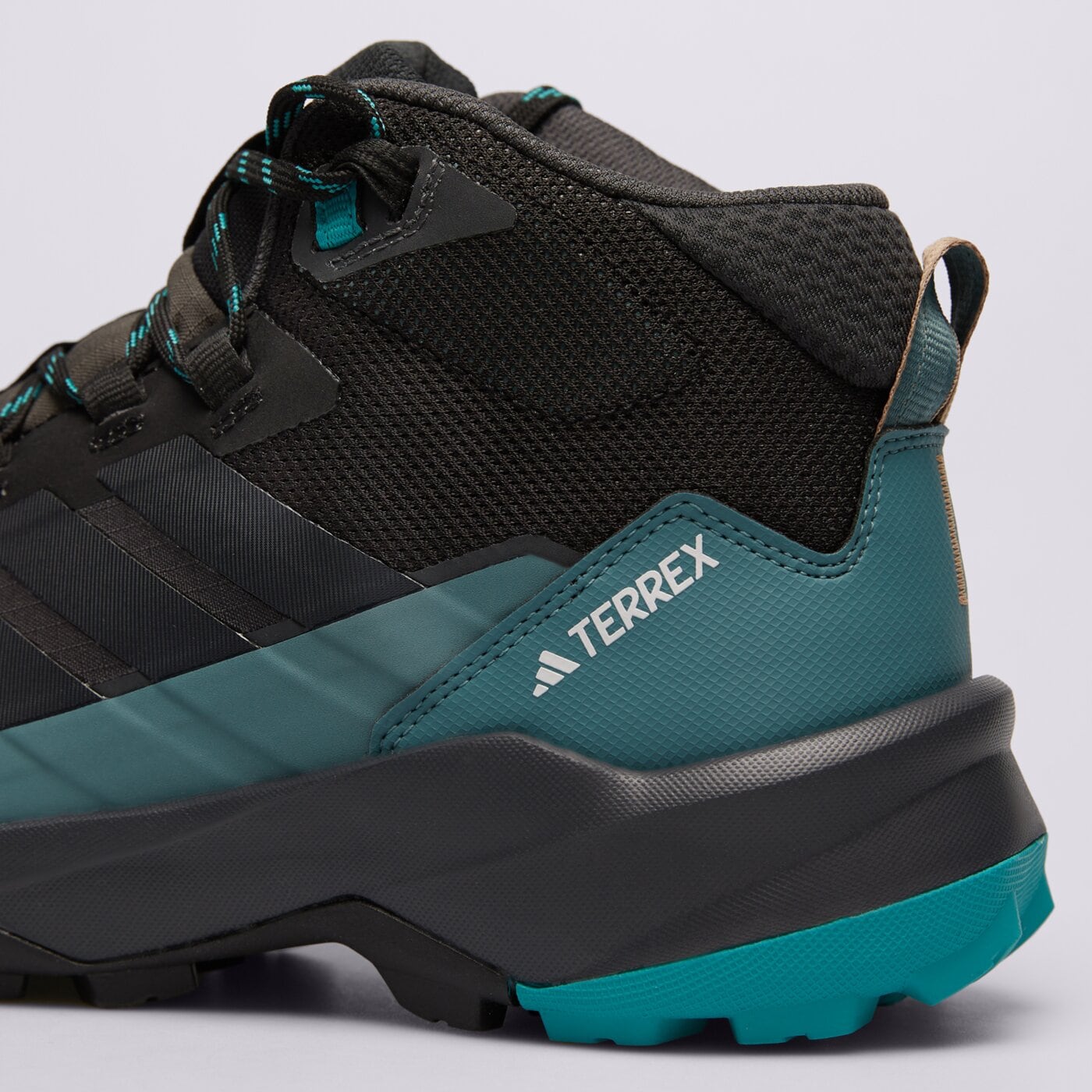 Buty outdoor męskie ADIDAS TERREX SKYCHASER AX5 MID GTX jq2206 kolor szary