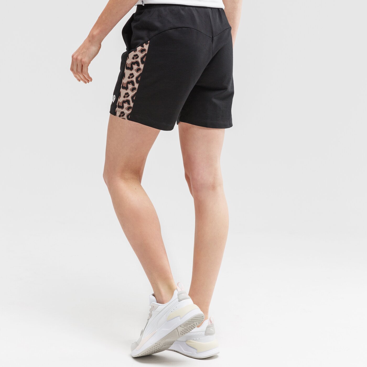 Spodenki damskie UP8 SZORTY TAIF up120szd04002 kolor czarny