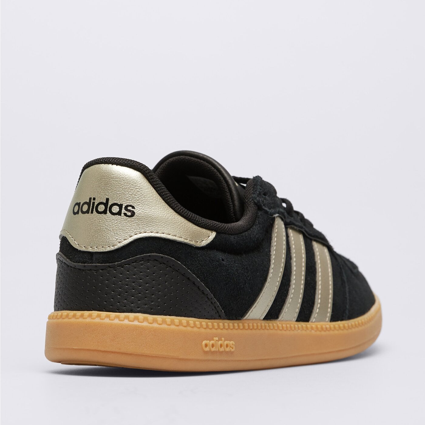 Buty sportowe damskie ADIDAS BREAKNET SLEEK jr0685 kolor czarny