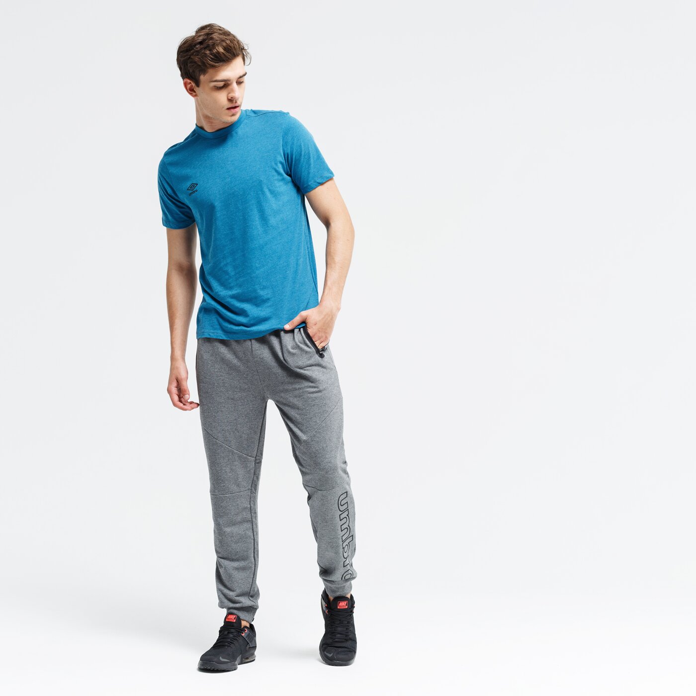 Spodnie dresowe męskie UMBRO SPODNIE LENTUA ul39spm17002 kolor szary