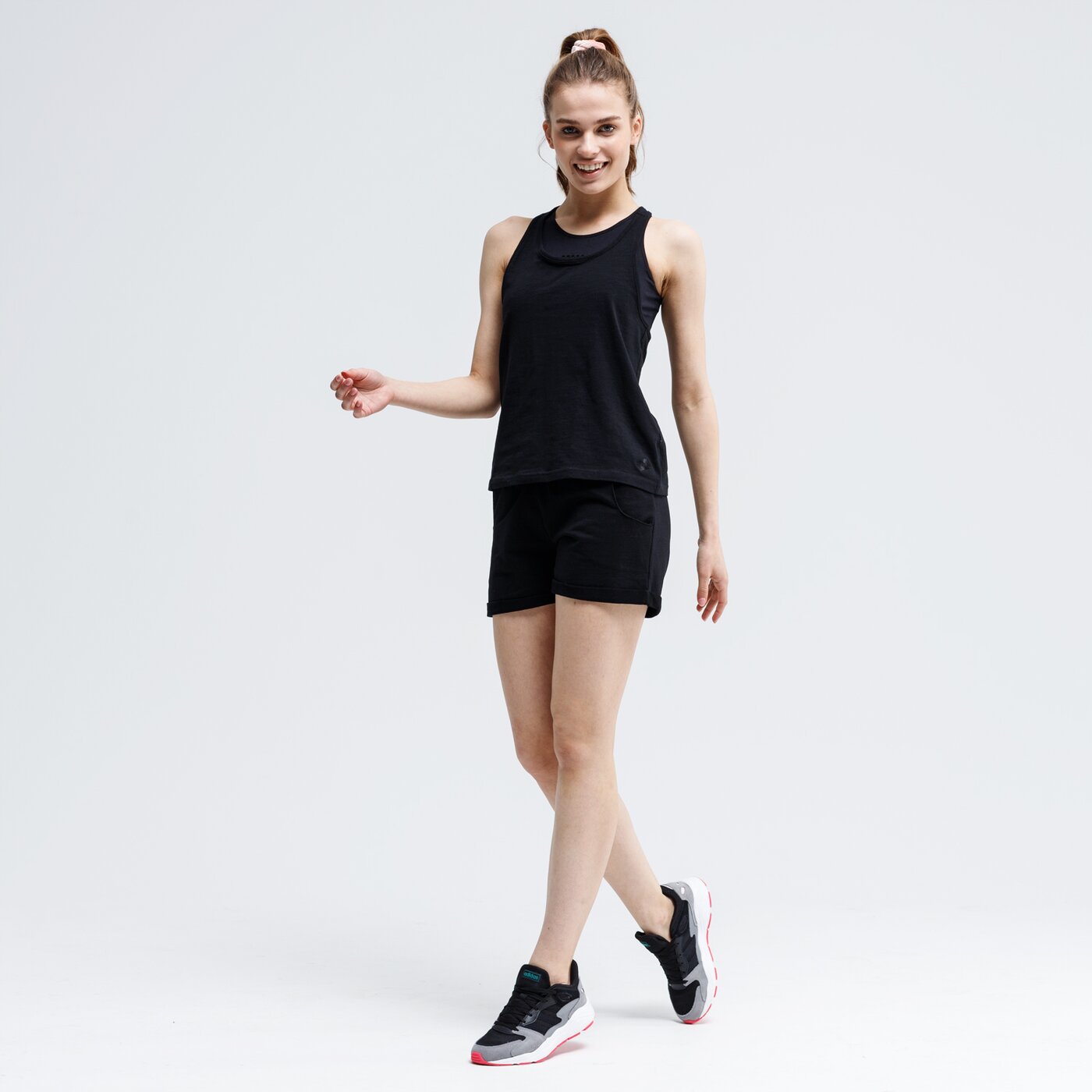 Spodenki damskie UMBRO SZORTY BUNDO ul120szd11001 kolor czarny