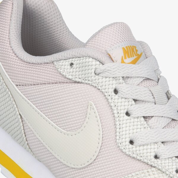 Buty sportowe damskie NIKE WMNS MD RUNNER 2 SE aq9121-002 kolor szary