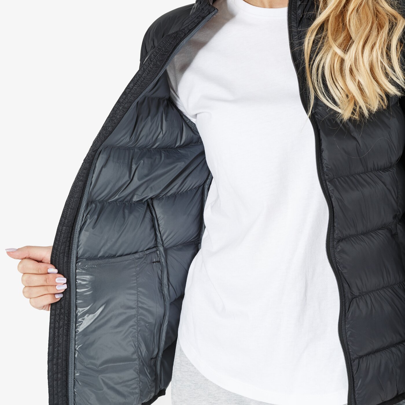 Kurtka zimowa damska PUMA KURTKA WARMCELL ULTRALIGHT AD JKT 85167501 kolor czarny