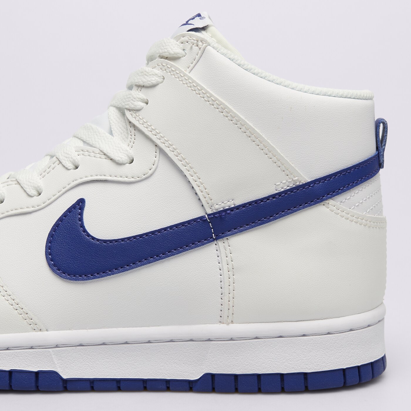 Buty sportowe męskie NIKE DUNK HI RETRO dv0828-101 kolor biały