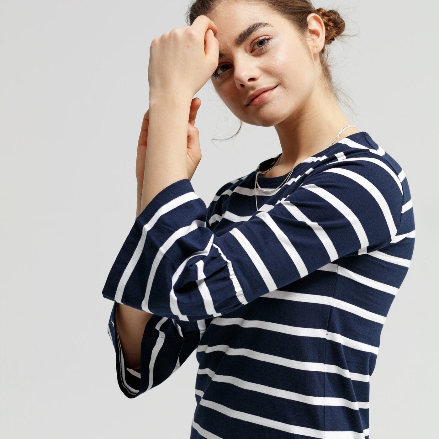 Sukienka damska FEEWEAR SUKIENKA URUBAMBA fw19sud14001 kolor granatowy