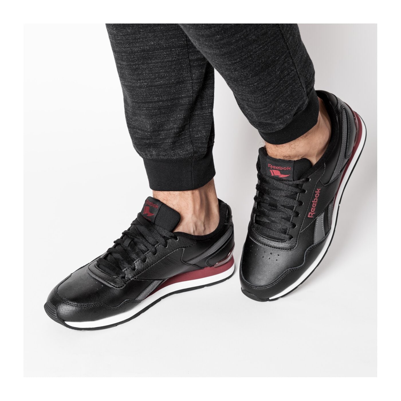 Buty sportowe męskie REEBOK ROYAL GLIDE bs6490 kolor czarny