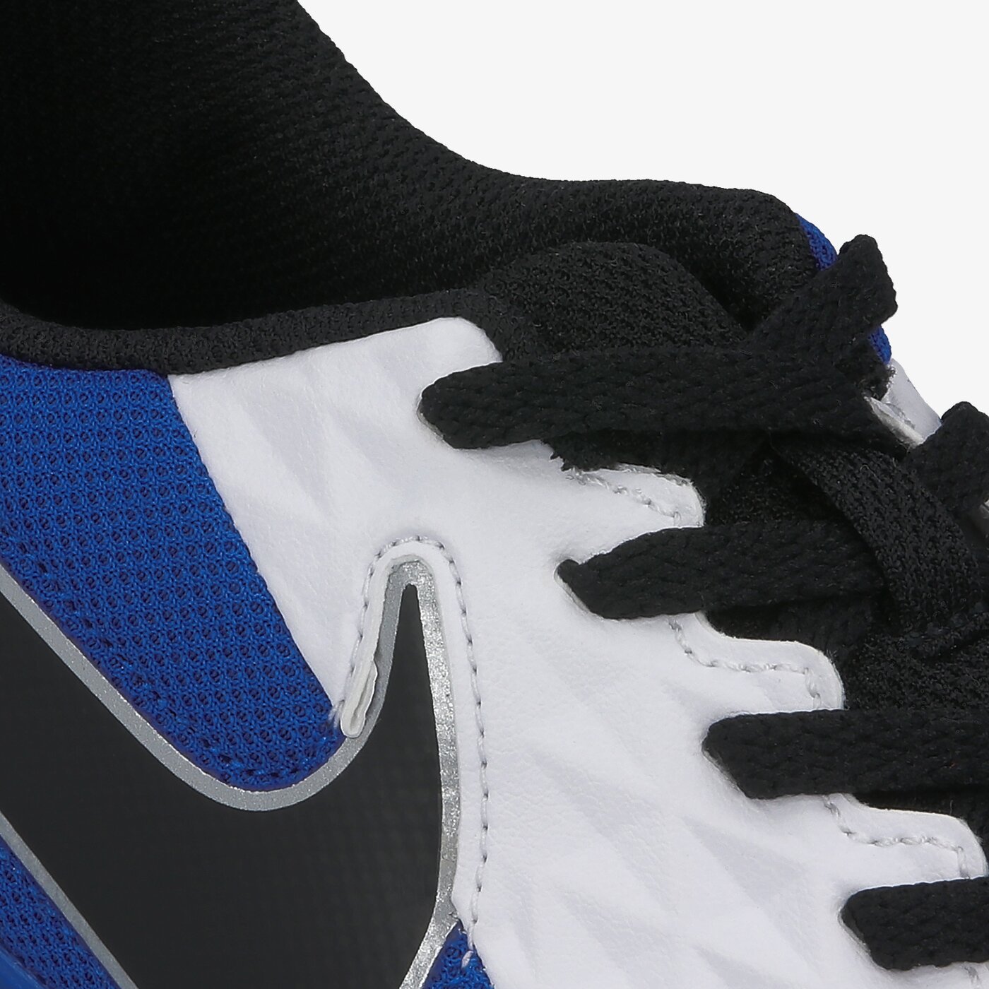 Buty piłkarskie dla dzieci NIKE JR. TIEMPO LEGEND 8 CLUB IC at5882-104 kolor biały