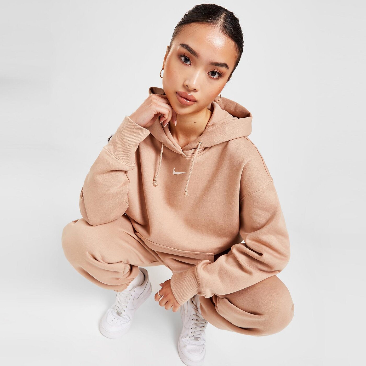 NIKE BLUZA Z KAPTUREM W NSW STYLE FLC PO HOODIE OS (DQ5860-200