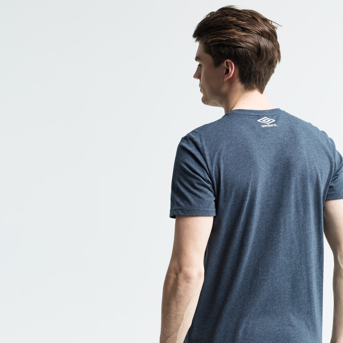 Koszulka męska UMBRO T-SHIRT SS VEZKO ul19tsm35001 kolor granatowy