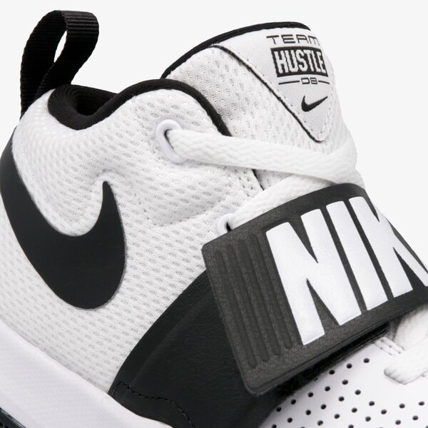 Buty dziecięce do koszykówki NIKE TEAM HUSTLE D 8 BG 881941-100 kolor biały