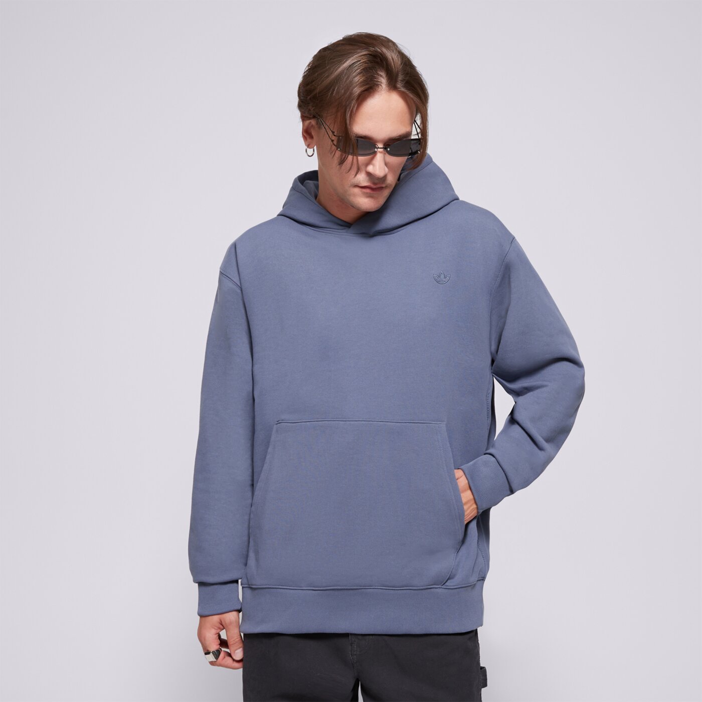 Bluza męska ADIDAS BLUZA Z KAPTUREM P ESS HD iy2260 kolor granatowy