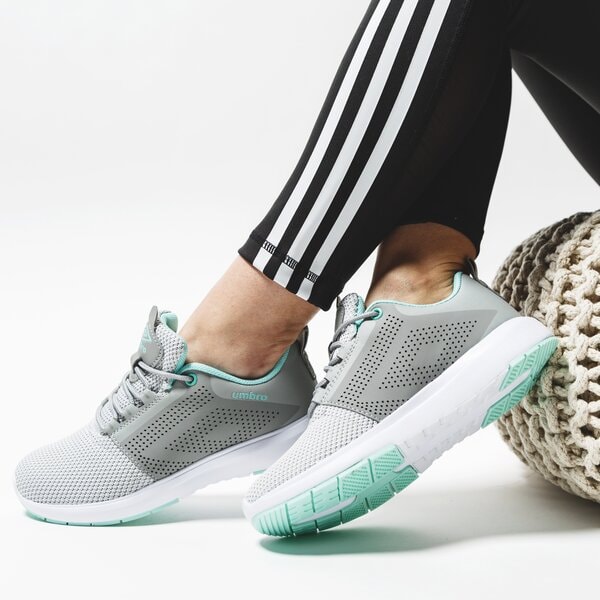 Buty sportowe damskie UMBRO MATASA WMNS II umwd119007 kolor szary