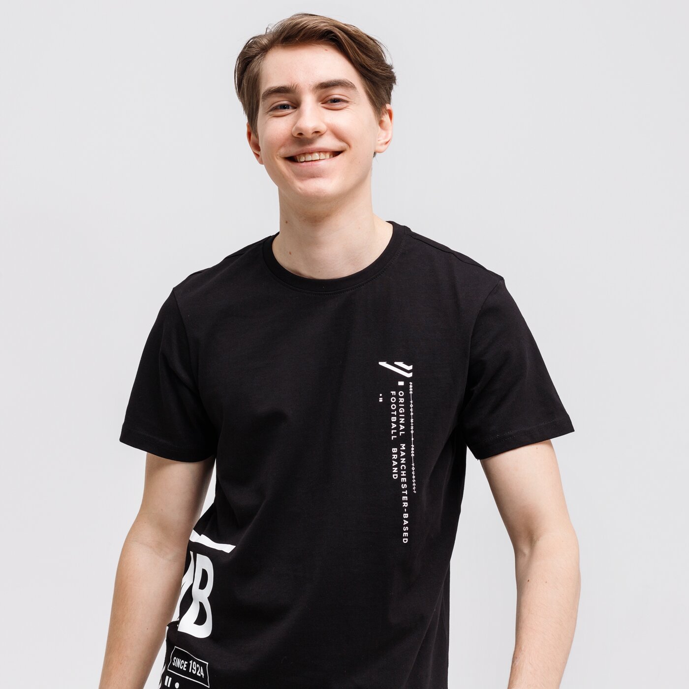 Koszulka męska UMBRO T-SHIRT AXSEN ul121tsm55002 kolor czarny