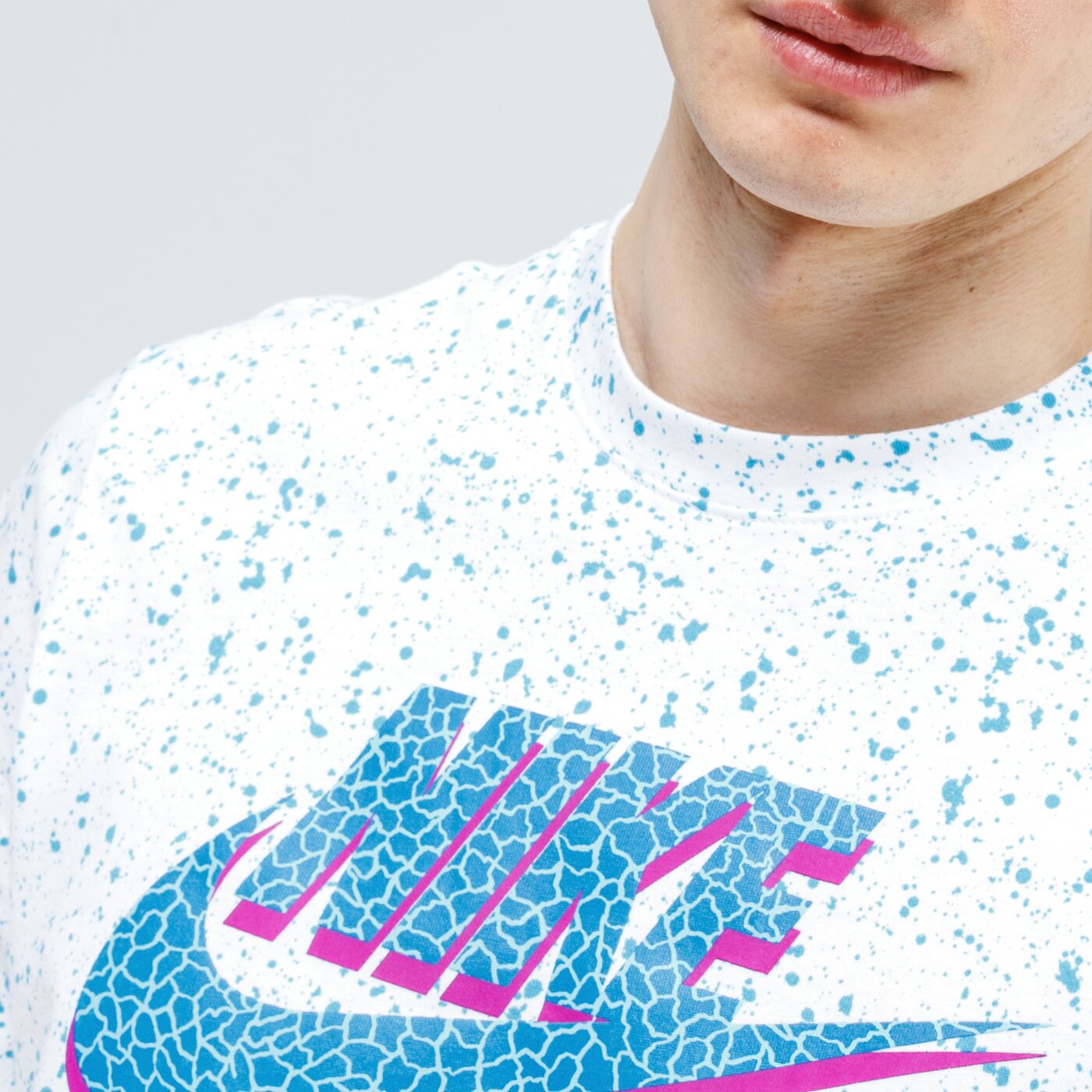 Koszulka męska NIKE T-SHIRT M NSW PRINT PACK SWOOSH cu6809-100 kolor biały