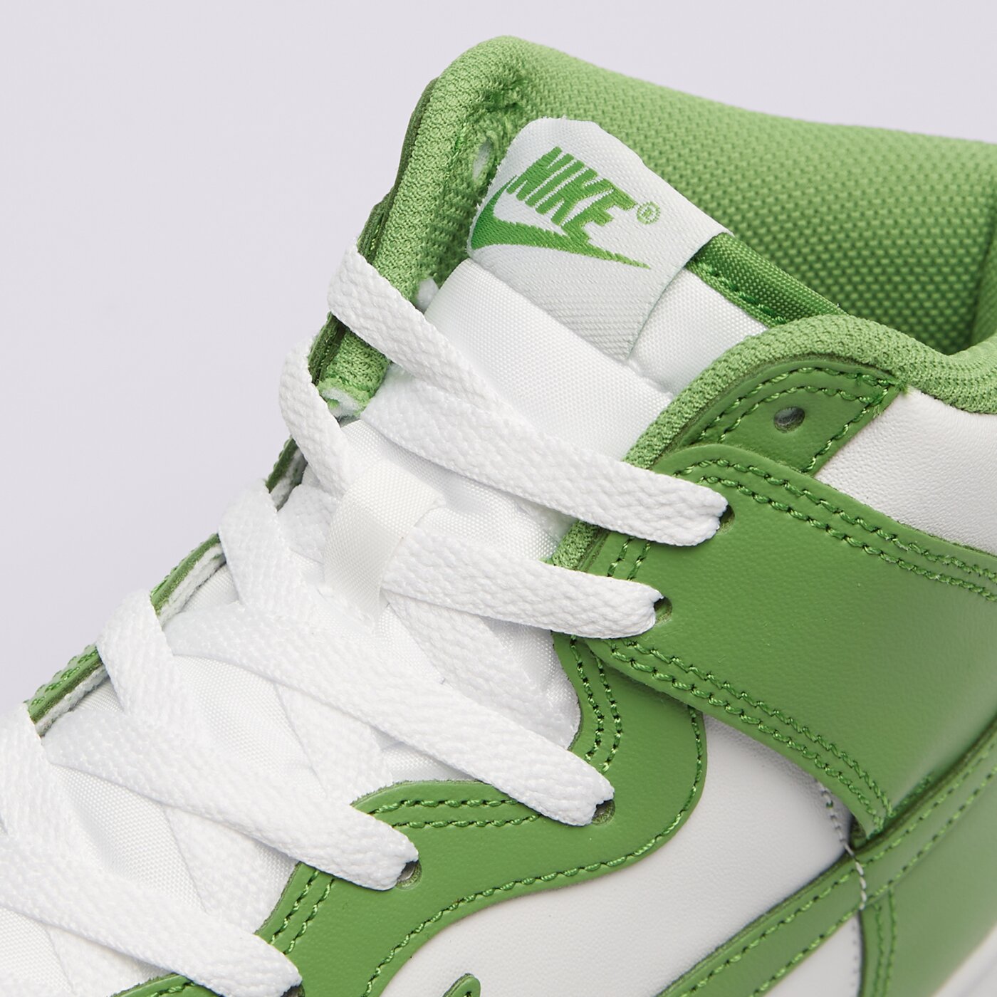 Buty sportowe męskie NIKE DUNK HIGH RETRO dv0829-101 kolor biały