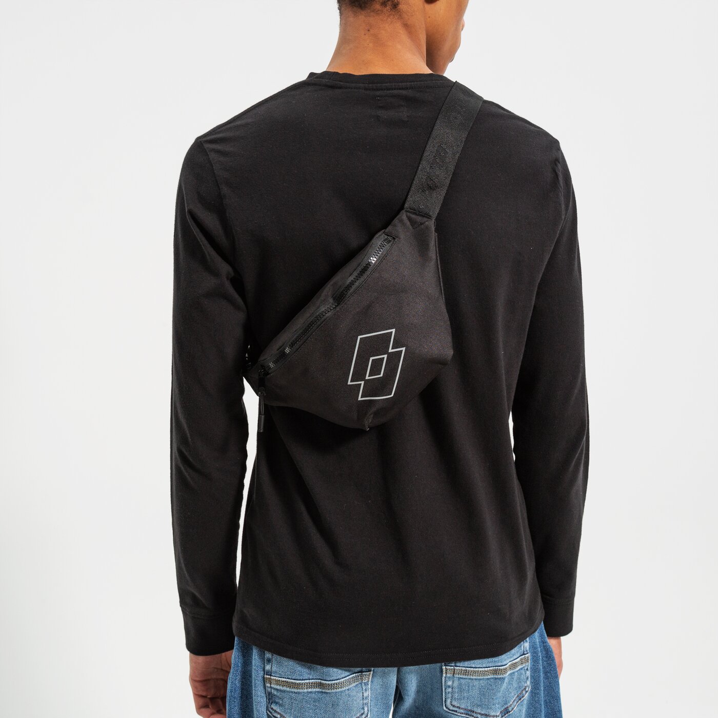 Nerka (saszetka na pas) damska sportowa LOTTO NERKA TERME lo321neu33001 kolor czarny