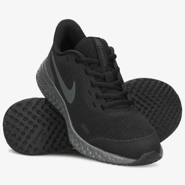 Buty do biegania dla dzieci NIKE REVOLUTION 5 bq5671-001 kolor czarny