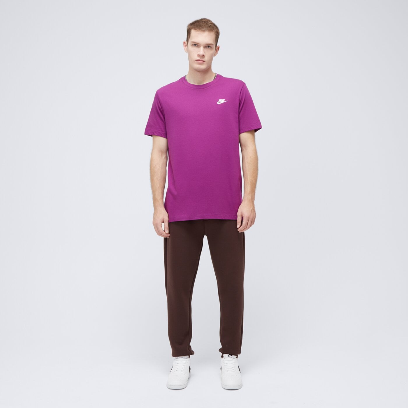 Koszulka męska NIKE T-SHIRT SPORTSWEAR CLUB ar4997-504 kolor brązowy