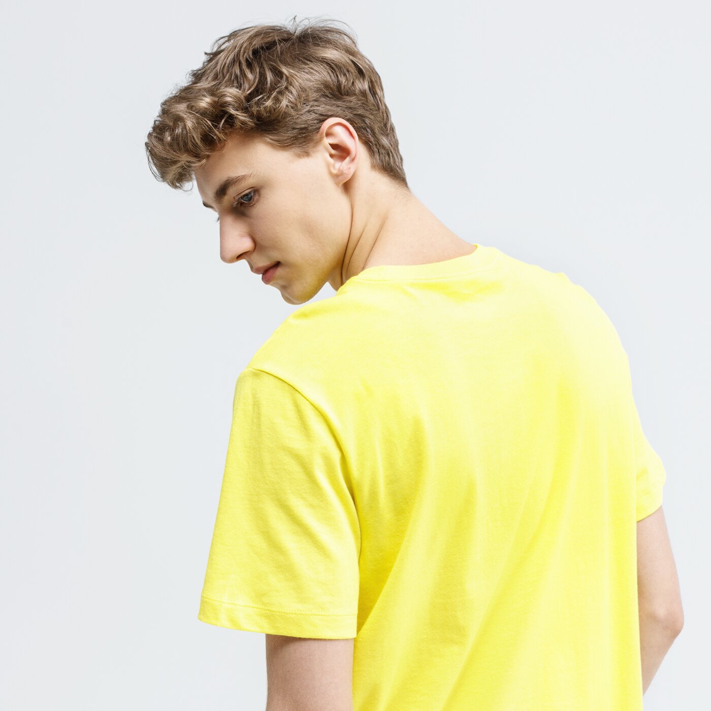 Koszulka męska NIKE T-SHIRT M NSW CLUB FT ck2793-731 kolor żółty