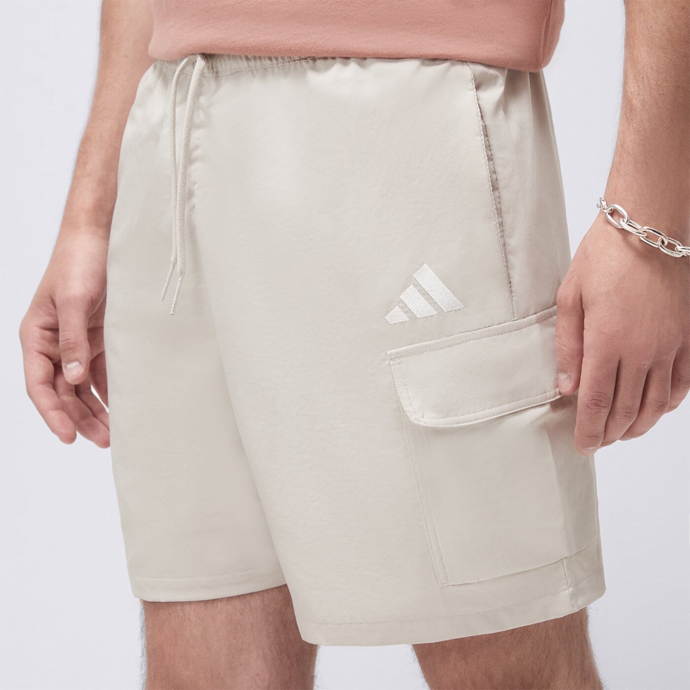 Spodenki męskie ADIDAS SZORTY M CARGO CHELSEA jd1828 kolor beżowy