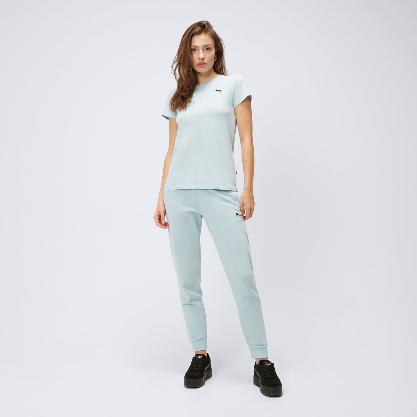 Spodnie dresowe damskie PUMA SPODNIE BETTER ESSENTIALS CL TR 675989 22 kolor niebieski