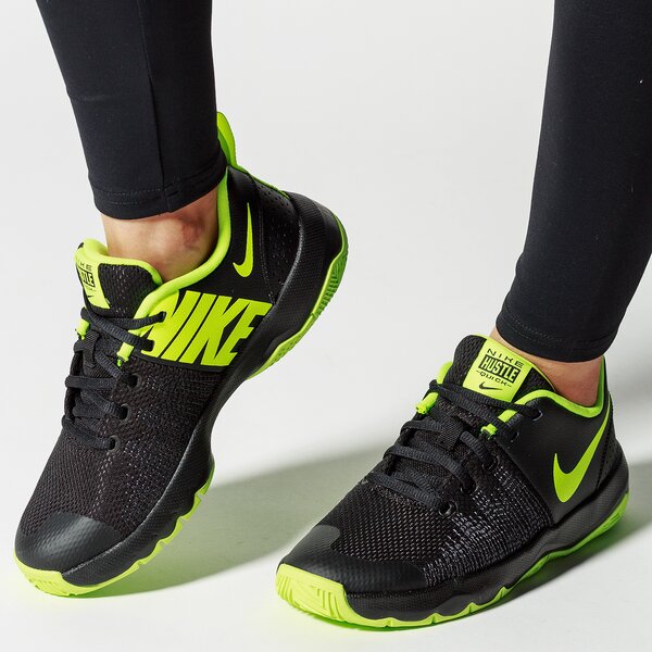 Buty dziecięce NIKE TEAM HUSTLE QUICK BG 922680-009 kolor czarny