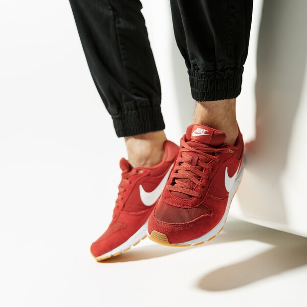 Buty sportowe męskie NIKE NIGHTGAZER  644402-801 kolor pomarańczowy