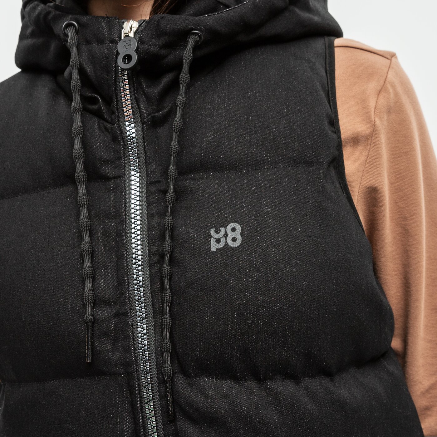 Bezrękawnik damski UP8 BEZRĘKAWNIK DARGA up321kad01001 kolor czarny