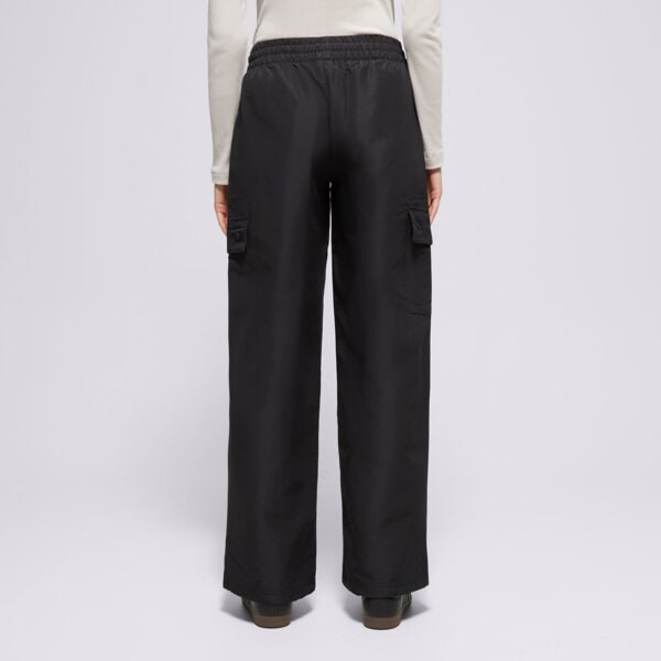 Spodnie dresowe damskie ADIDAS SPODNIE ESSENTIALS WOVEN CARGO ix9974 kolor czarny