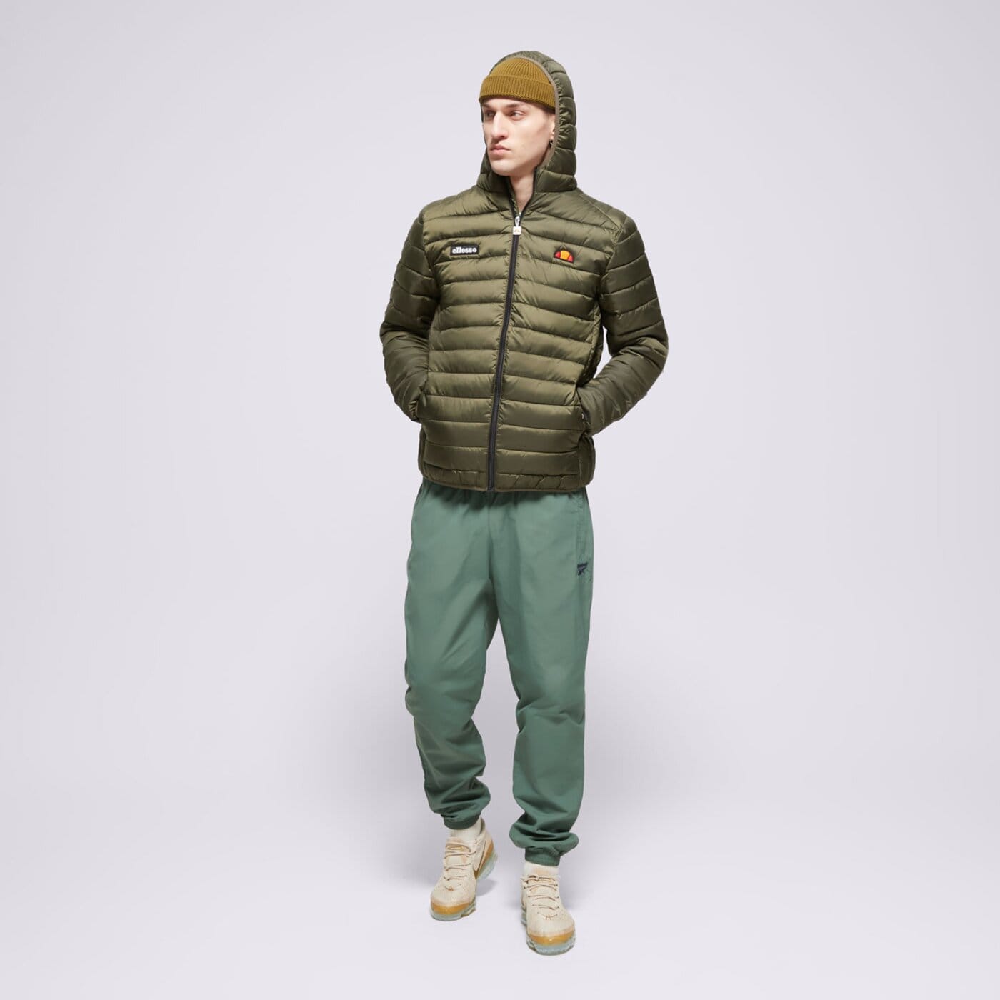 Kurtka zimowa męska ELLESSE KURTKA ZIMOWA LOMBARDY KHA shs01115506 kolor khaki