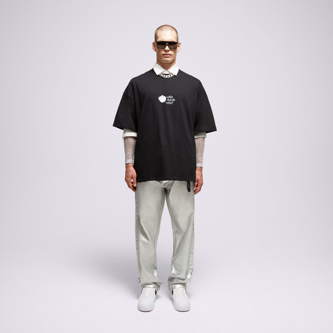 S.NOW JOB SIZEER T SHIRT “WHO MADE WHO”-BLACK si123tsu50002 kolor czarny