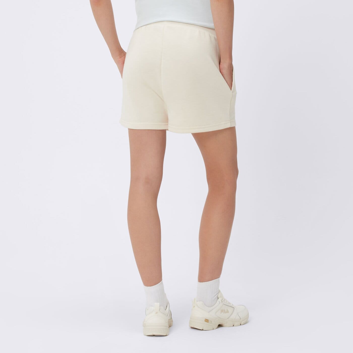 Spodenki damskie FILA SZORTY BERENICE FT ss25spw006760 kolor beżowy