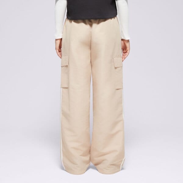 Spodnie dresowe damskie ADIDAS SPODNIE 3S CARGO PANTS iz0717 kolor beżowy