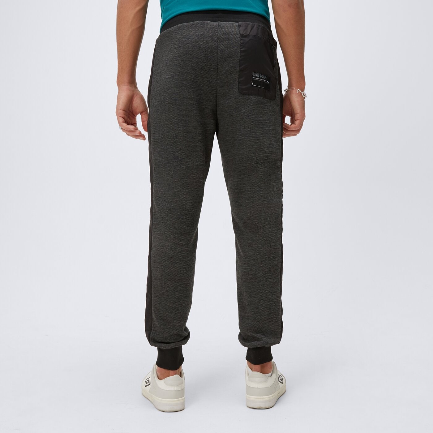 Spodnie dresowe męskie UMBRO SPODNIE WOLLY ul323spm01001 kolor szary