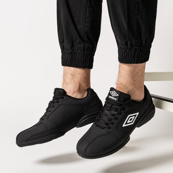 Buty treningowe męskie UMBRO OPTIMUS ummx119001 kolor czarny
