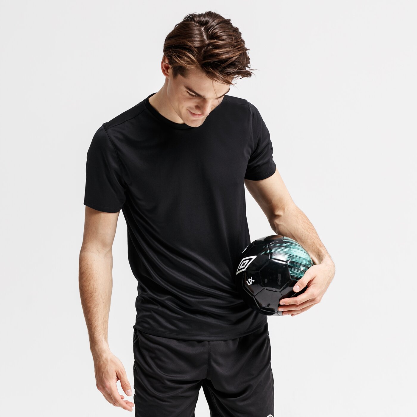 Koszulka męska UMBRO T-SHIRT SS SILO TRAINING POLY 65320u-grk kolor czarny