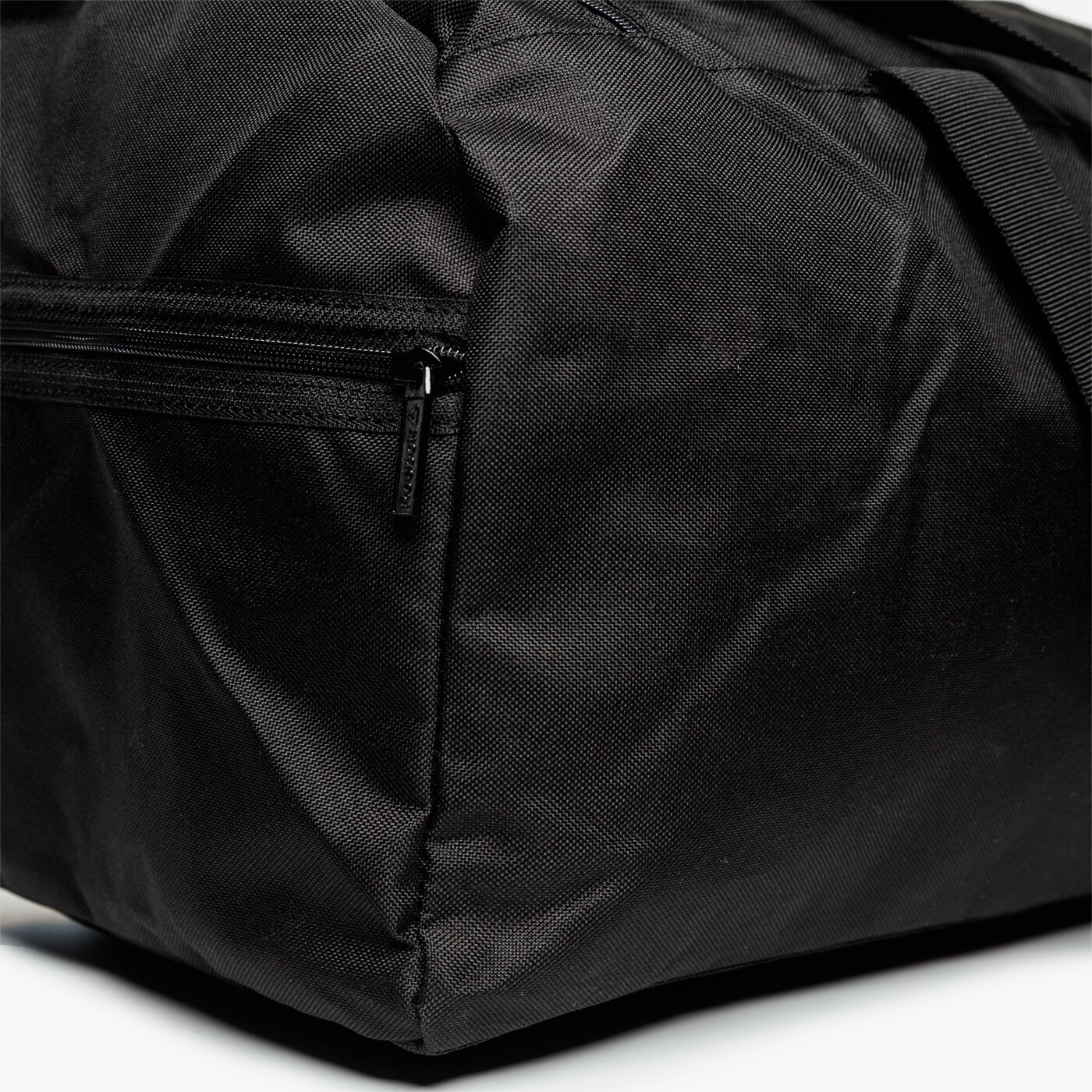 Torba sportowa damska REEBOK TORBA ACT CORE M GRIP ec5507 kolor czarny