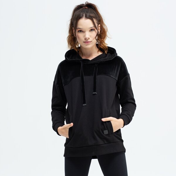 Bluza damska FEEWEAR BLUZA Z KAPTUREM LOSTI fw39bld09001 kolor czarny