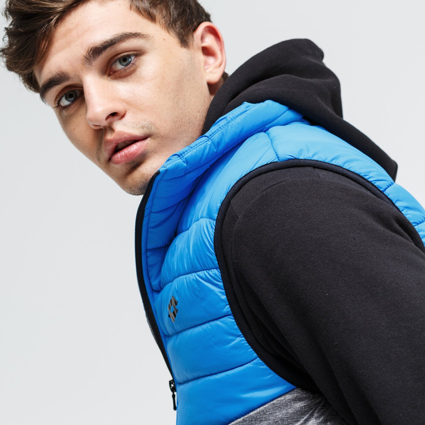 Bezrękawnik męski LOTTO BEZRĘKAWNIK USIGNOLO lo39kam02002 kolor szary