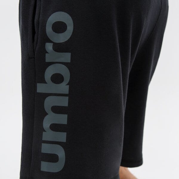 Spodenki męskie UMBRO SZORTY FW LINEAR LOGO GRAPHIC 66071u-060 kolor czarny