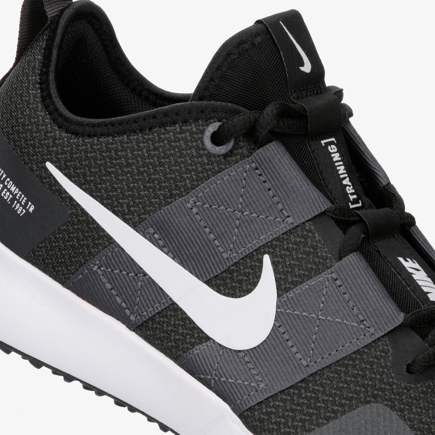 Buty treningowe męskie NIKE VARSITY COMPETE TR 2 at1239-003 kolor czarny