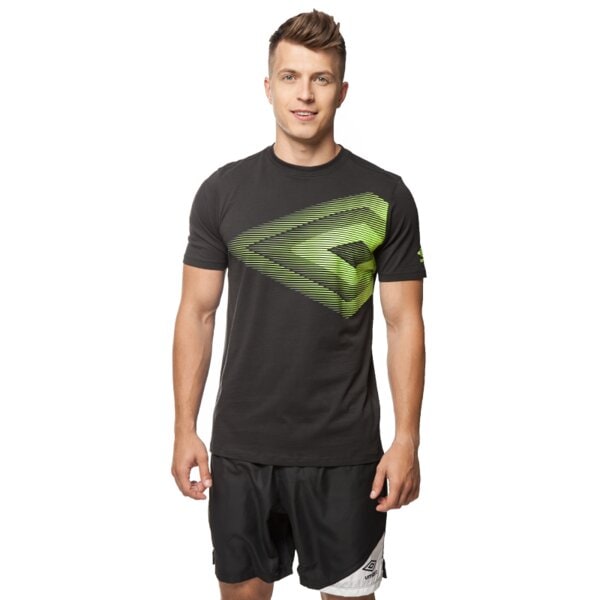 Koszulka męska UMBRO T-SHIRT VELOCITA GRAPHIC 63143ucnh kolor czarny