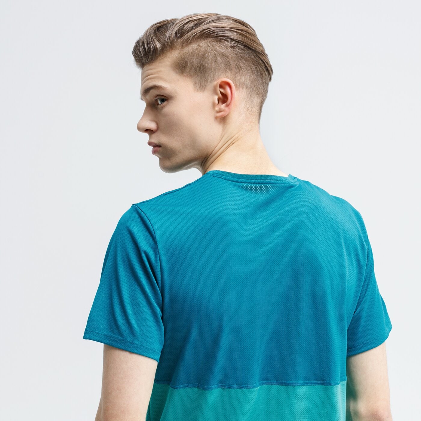 Koszulka męska NIKE T-SHIRT BREATHE cj5332-370 kolor zielony