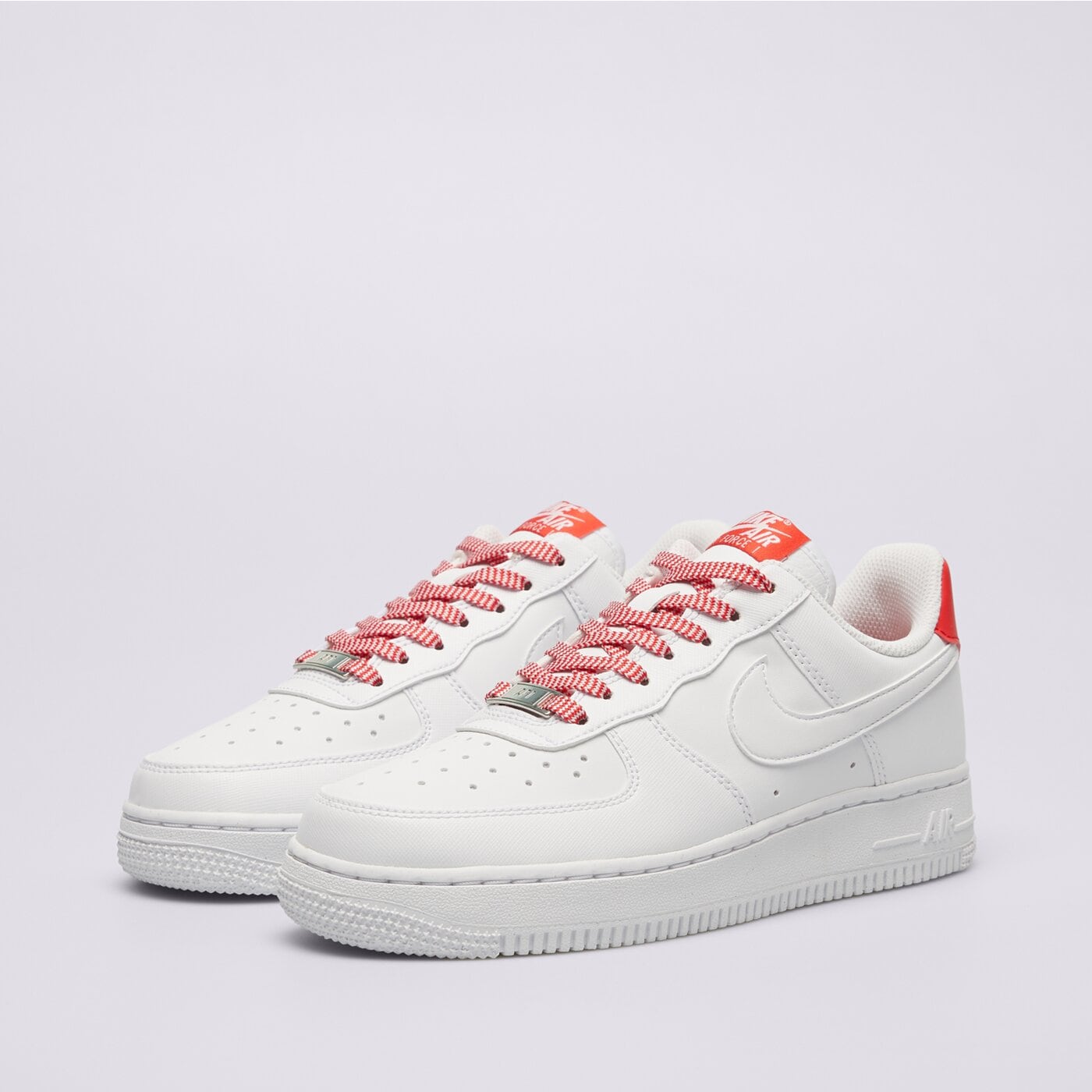 Buty sportowe damskie NIKE W AIR FORCE 1 '07 NEXT NATURE ib7167-103 kolor biały