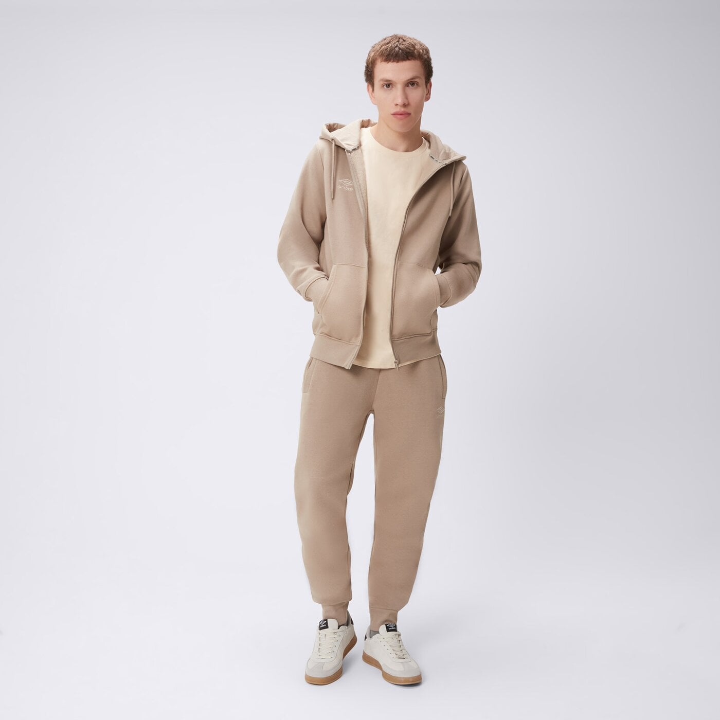 Koszulka męska UMBRO T-SHIRT UMBRO MARLON ul325tsm90004 kolor beżowy