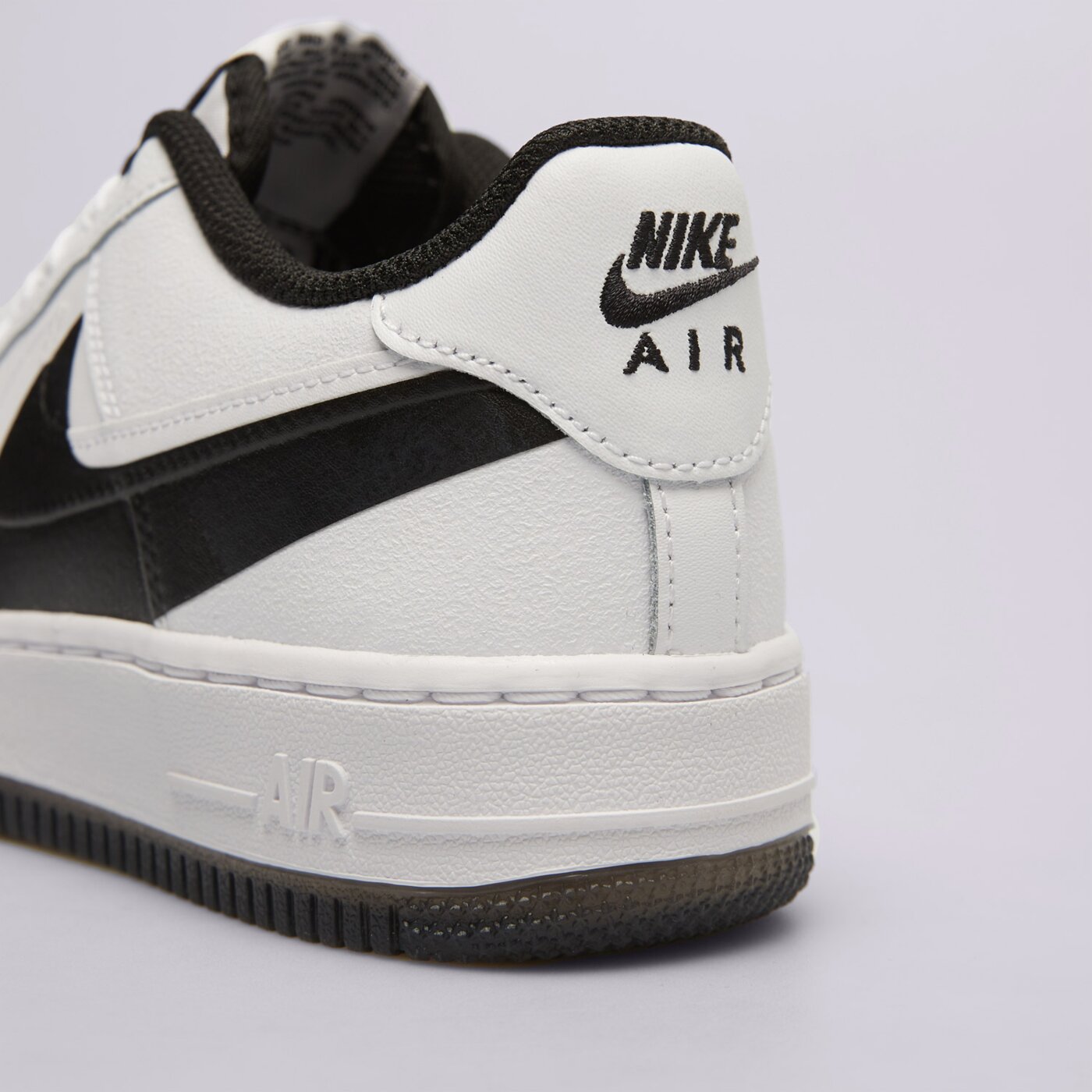 Buty dziecięce NIKE AIR FORCE 1 LV8 fq4118-100 kolor biały